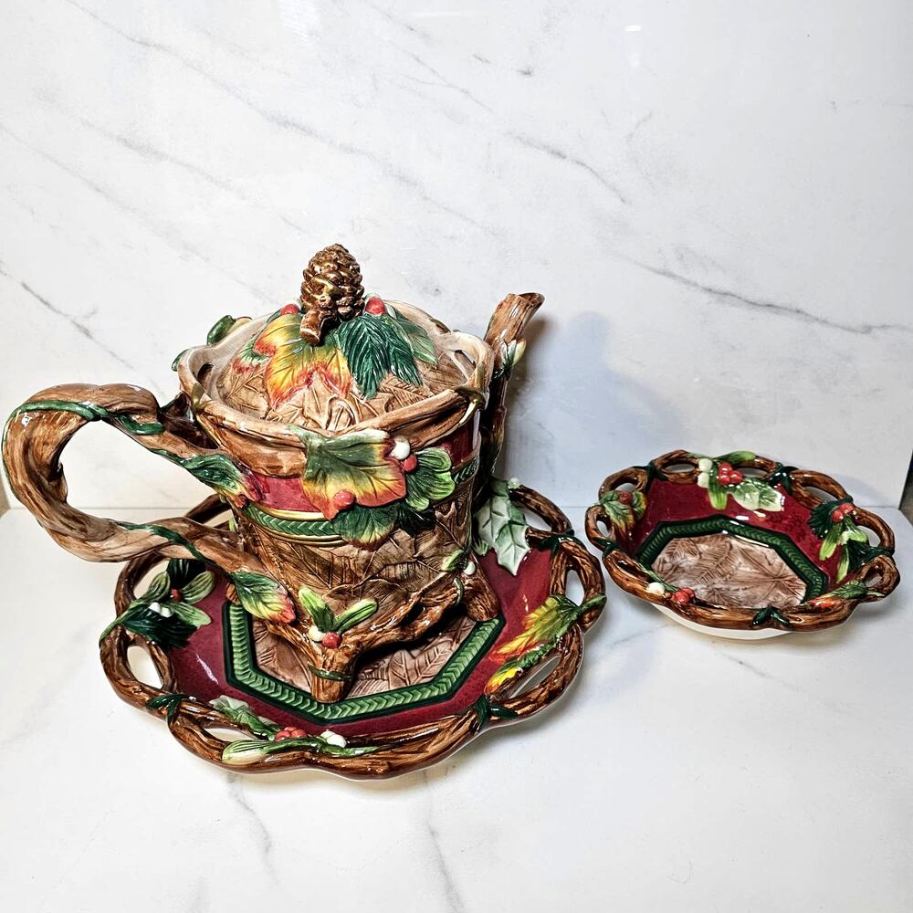 Fitz and Floyd Trio Christmas Lodge Fall Pinecone Leaf Tea Pot Plate and Bowl